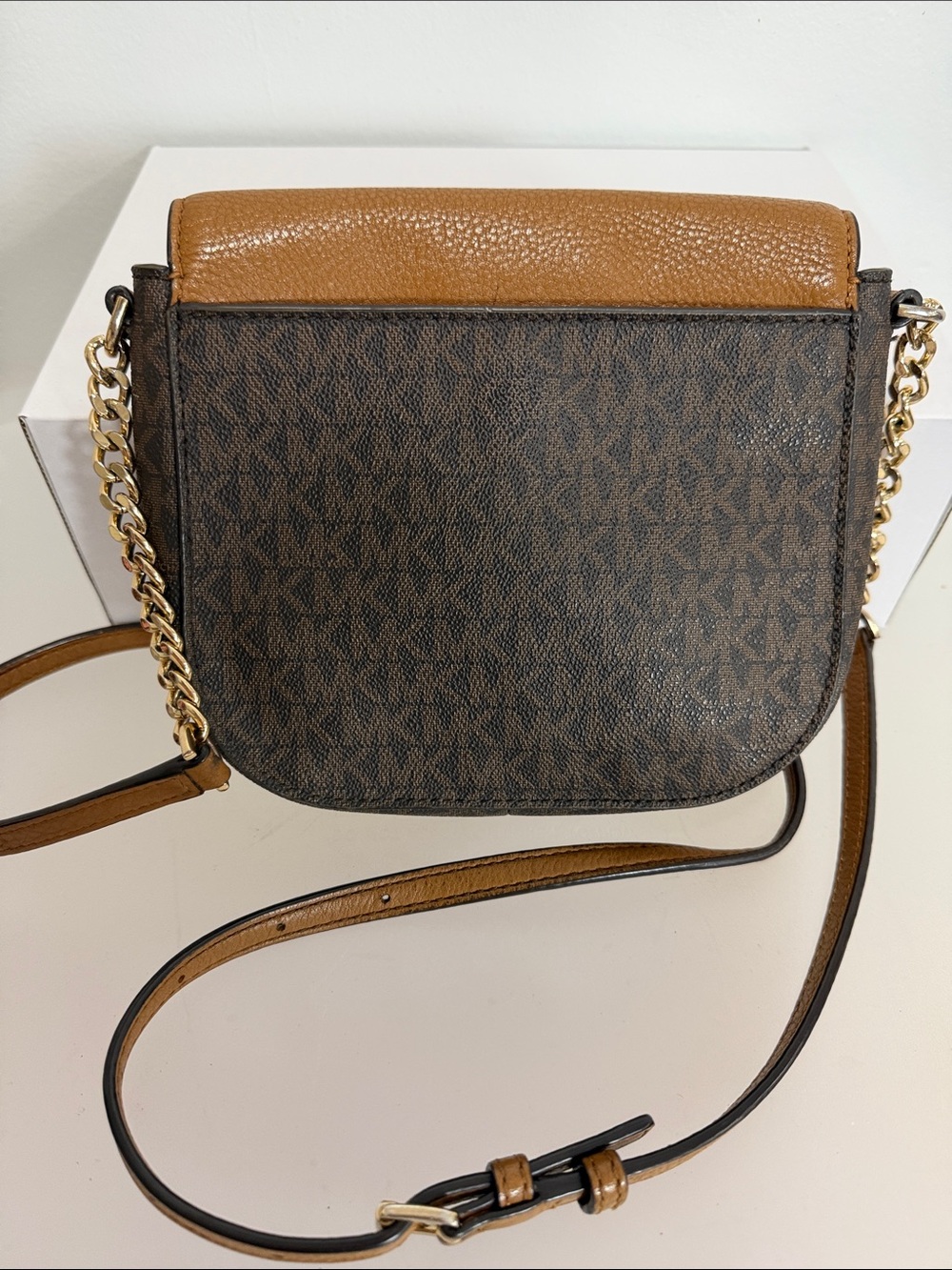 Michael Kors Tan & Dark Brown MK Logo Crossbody - Picture 4 of 7